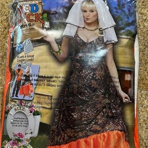 Red Neck Camo Bride Costume